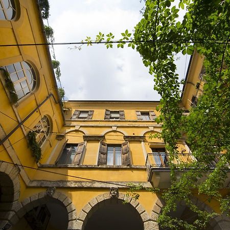 Casa Magnolia Apartment เวโรนา ภายนอก รูปภาพ